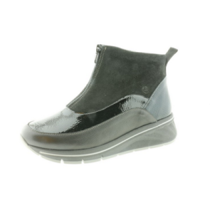 Ботинки женские